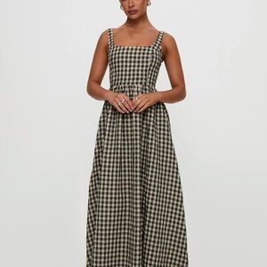 Cartmel Check Maxi Dress Black / Cream Princess Polly